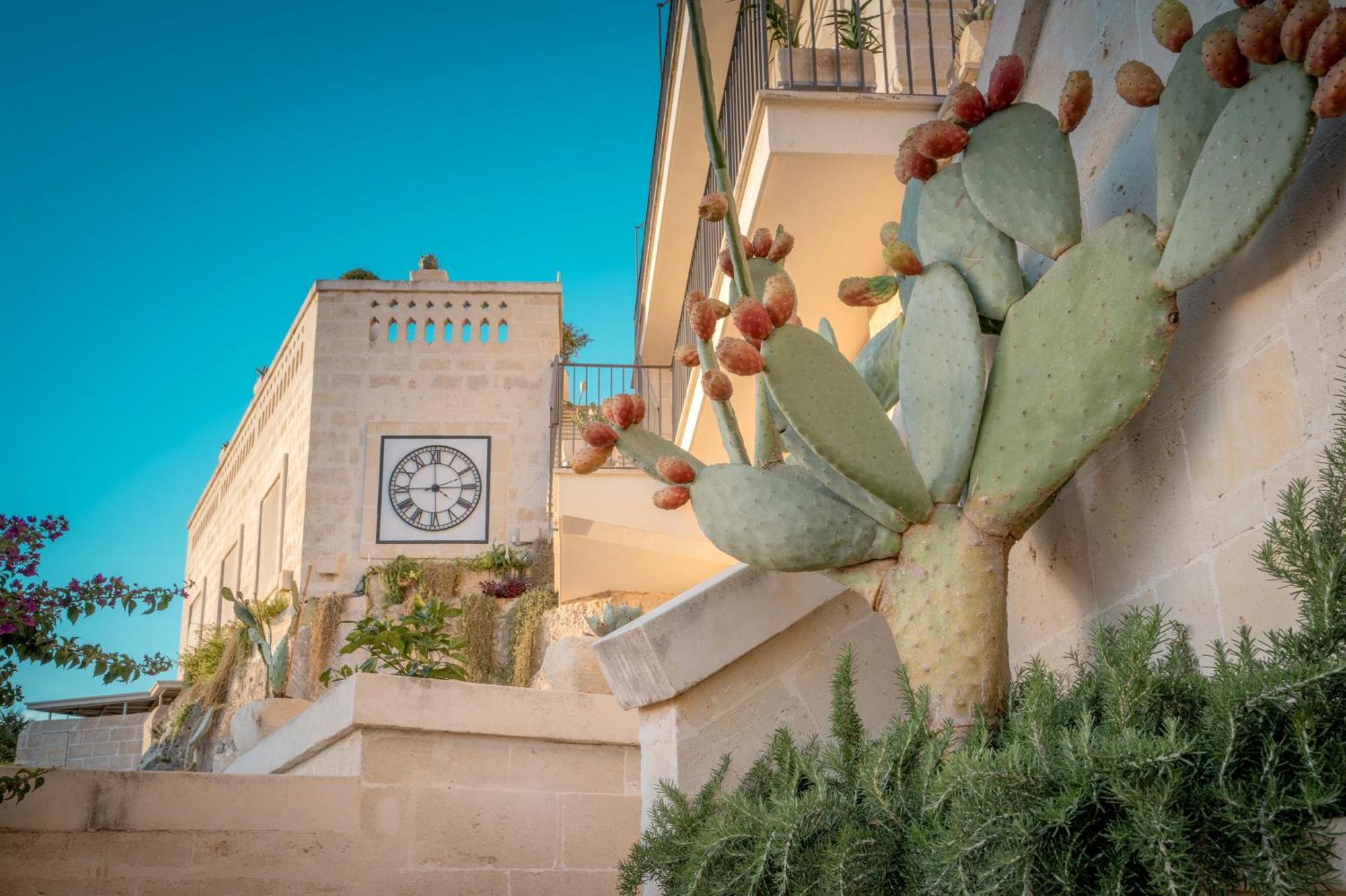 Tufo Bianco Relais Bed & Breakfast Massafra Exterior photo